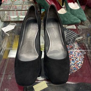 Stuart Weitzman Black Suede Heels - Sz 7